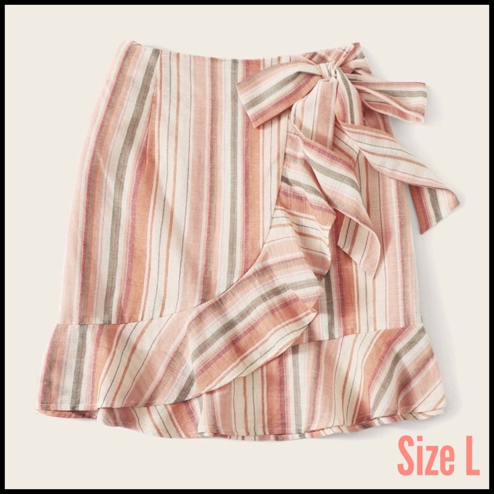 ⭐️SHEIN Colorful Mini Striped Wrap Skirt $6⭐️